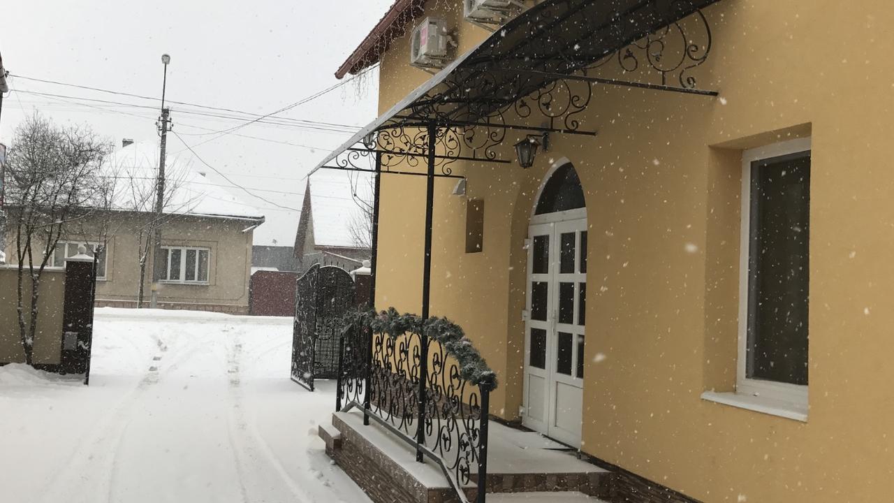 Міні Готель Вілла Вікторія 베레호베 외부 사진