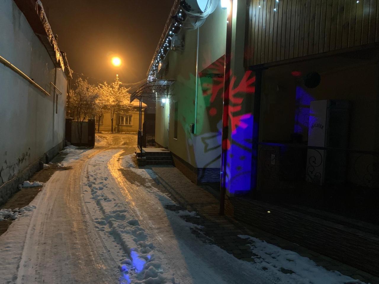 Міні Готель Вілла Вікторія 베레호베 외부 사진